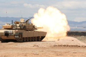 carro_combate_m1_abrams_disparando__